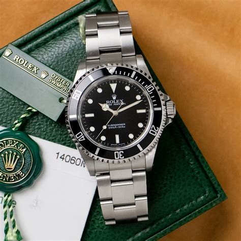 rolex 14060 vs 14060m